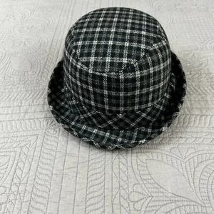 Tarnish Bucket Hat Ladies One Size Gray / Bkack Plaid 50/50 Wool Poly Blend